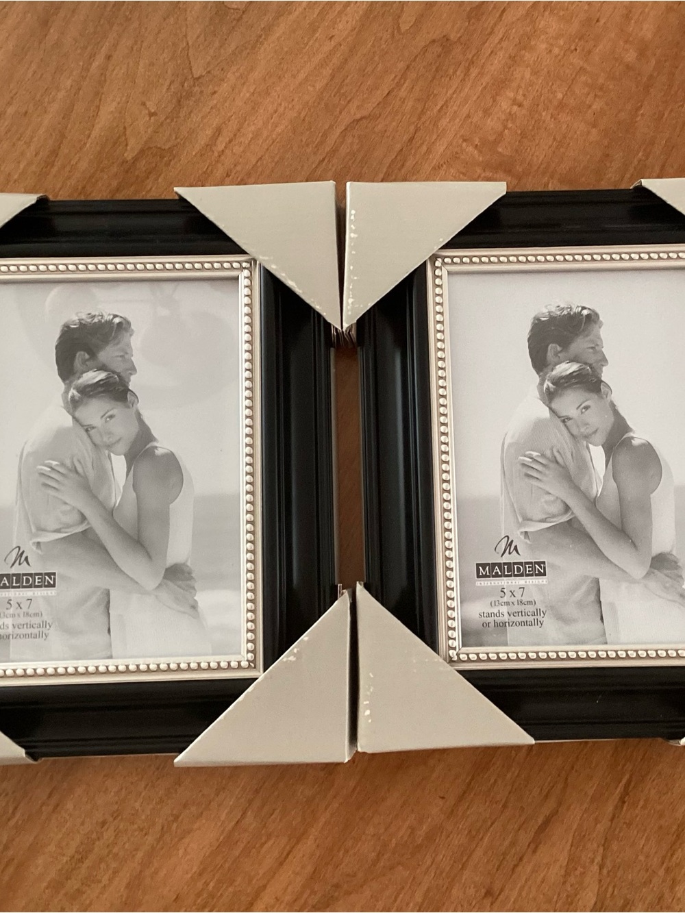 Malden Black 5x7 Photo Frame Set with Silver Beaded Trim